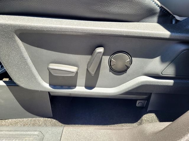 Used 2023 Gray Ford Wildtrak image 11