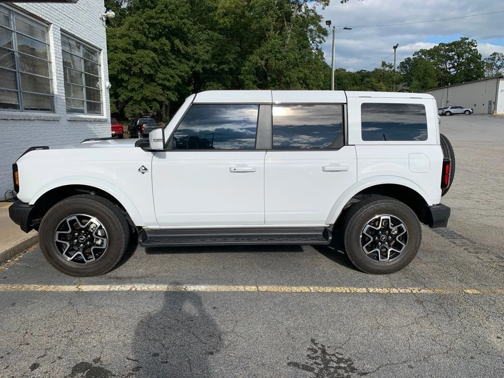 Used 2025 White Ford Outer Banks image 2