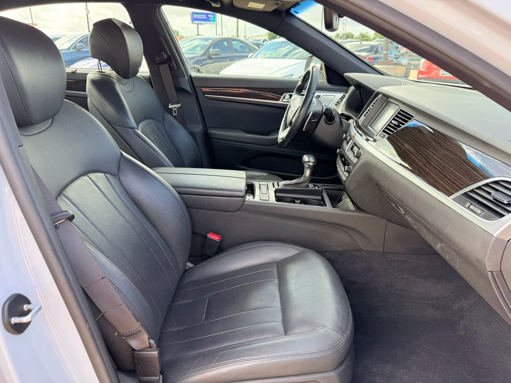 Used 2020 Siberian Ice Genesis 3.8L image 14