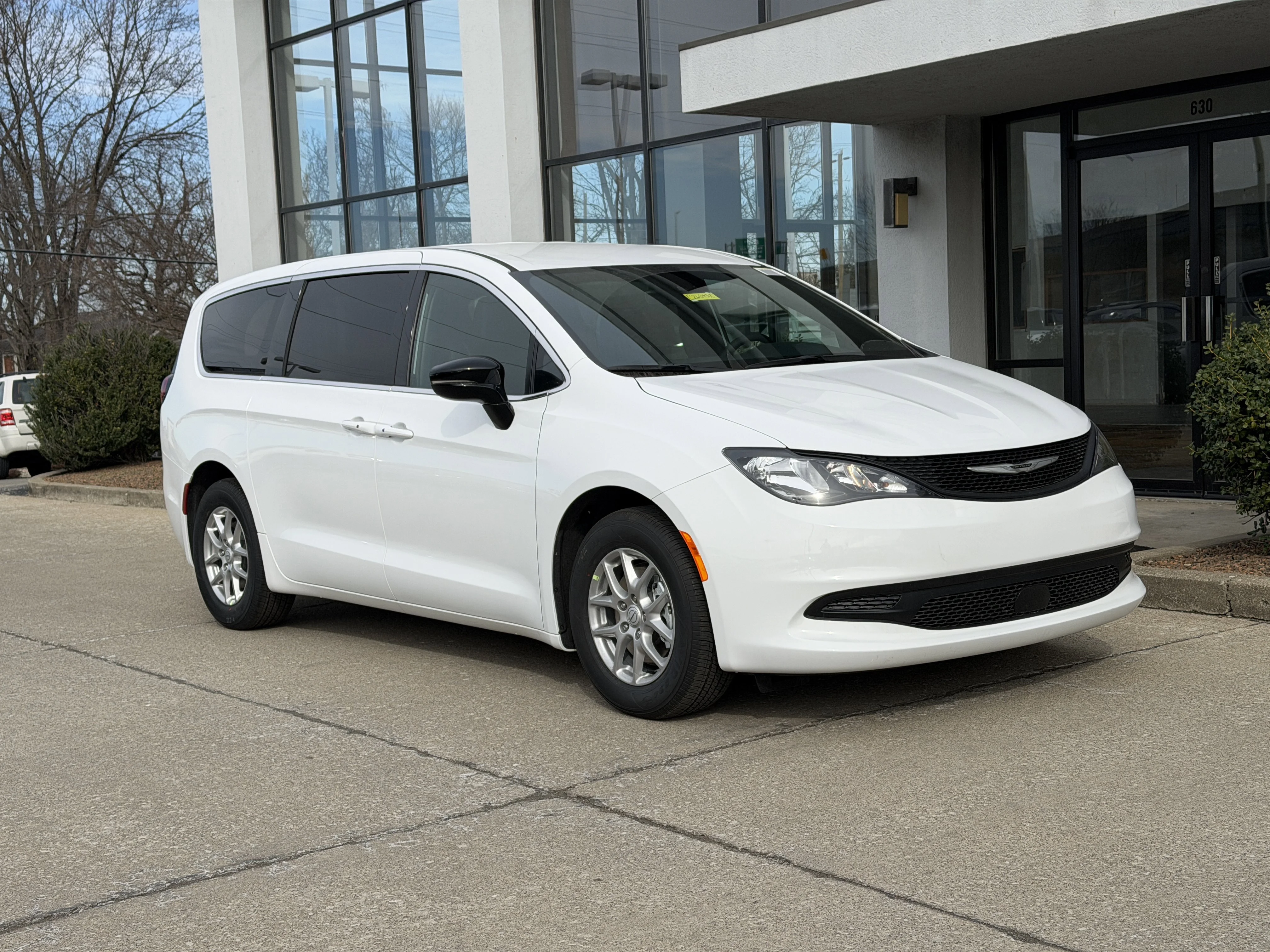 New 2026 Bright White Clear-Coat Exterior Paint Chrysler LX image 2