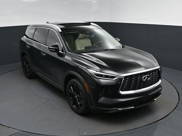 2022 INFINITI QX60 LUXE