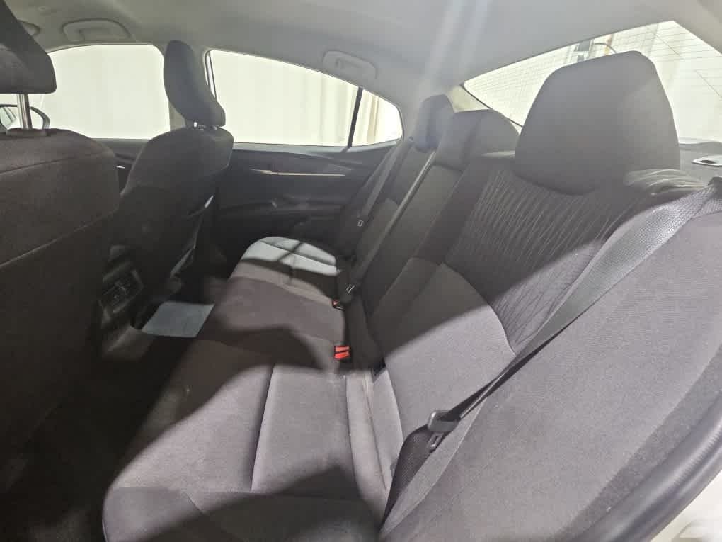 Used 2025 Ice Cap Toyota LE image 12