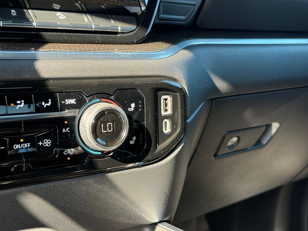 2026 Chevrolet Silverado 1500 RST - Photo 25