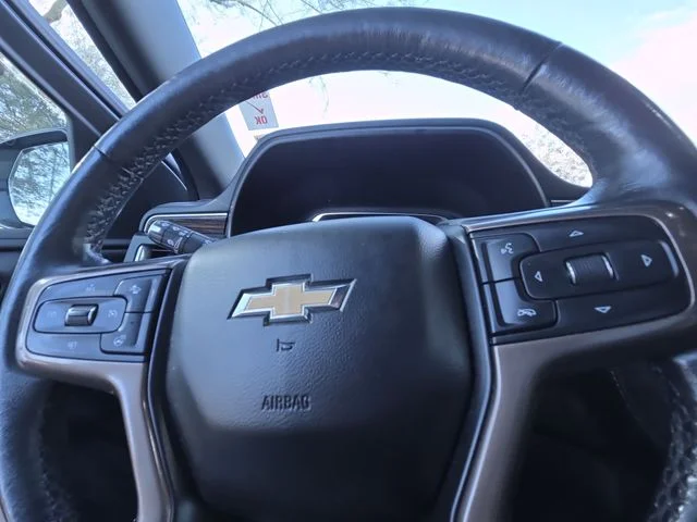 Used 2021 Beige Chevrolet High Country image 9