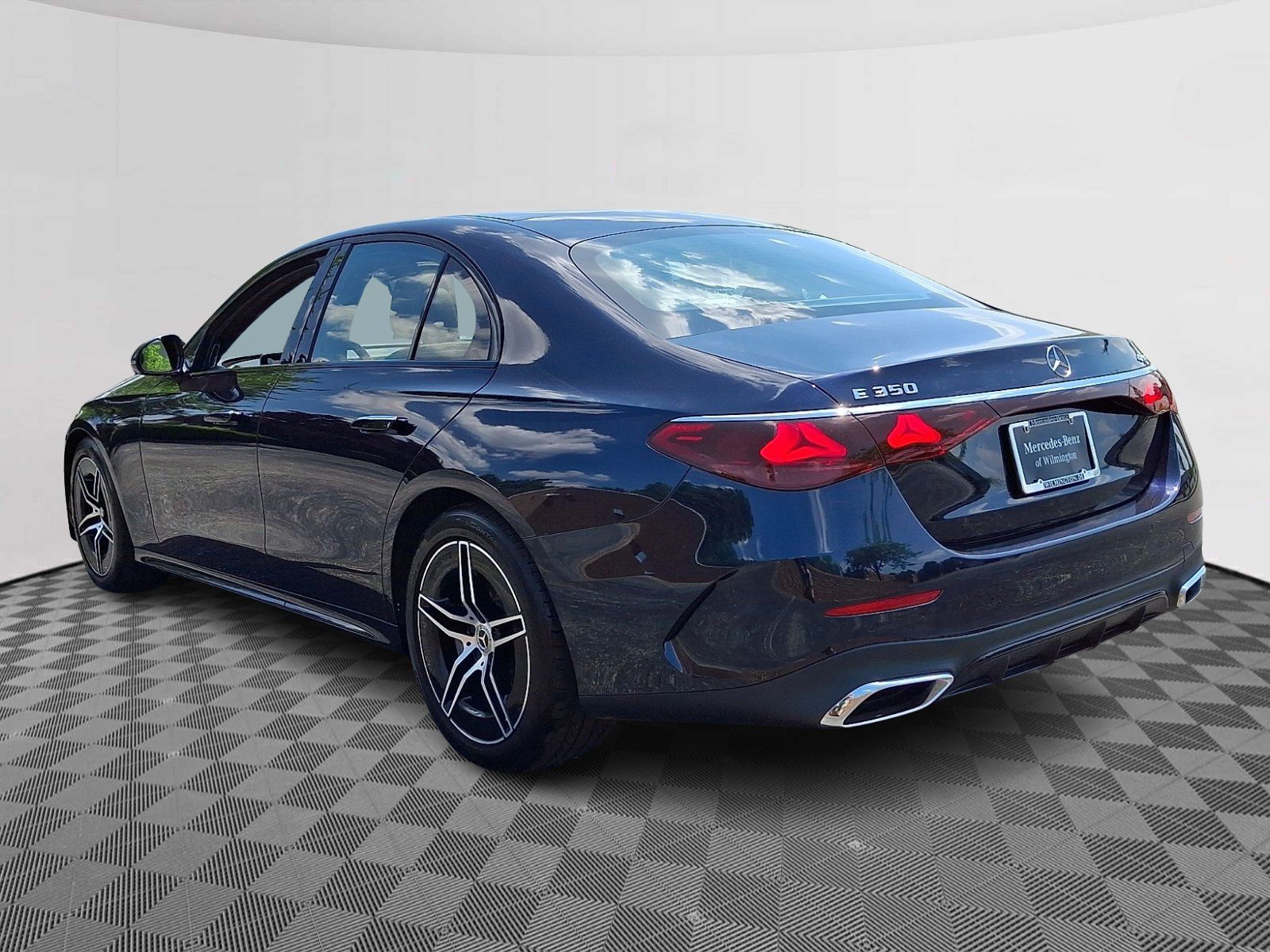 Certified Used 2024 Nautical Blue Metallic - 595 Mercedes-Benz  image 4