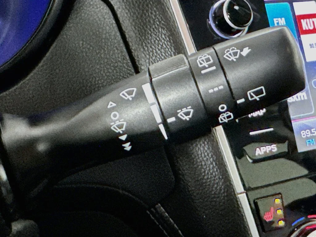 Used 2019 Gray Subaru 2.5i Premium image 14