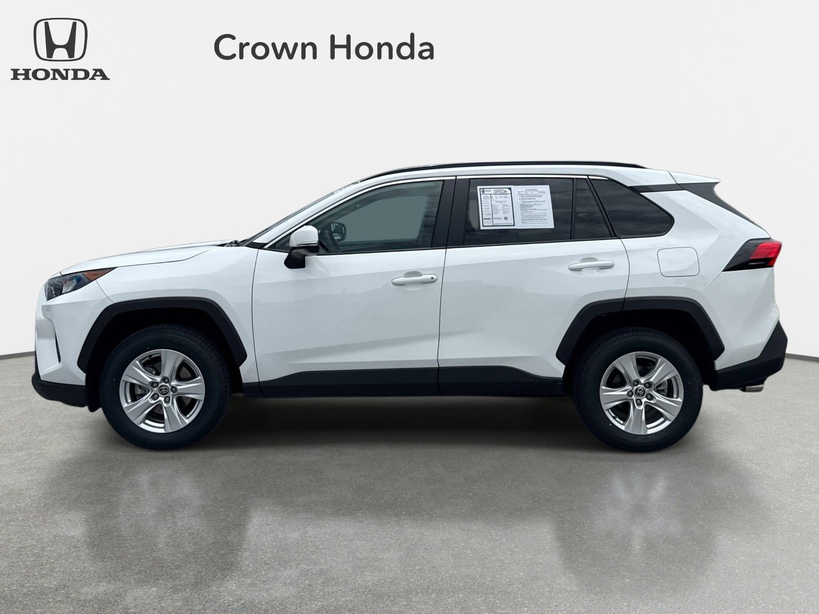 Used 2021 Super White Toyota XLE image 2