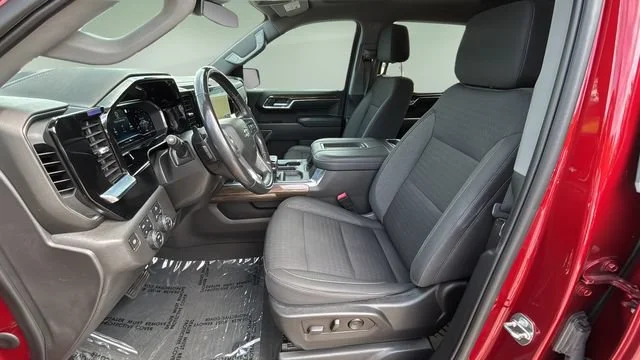 Used 2022 Cherry Red Tintcoat Chevrolet RST image 18