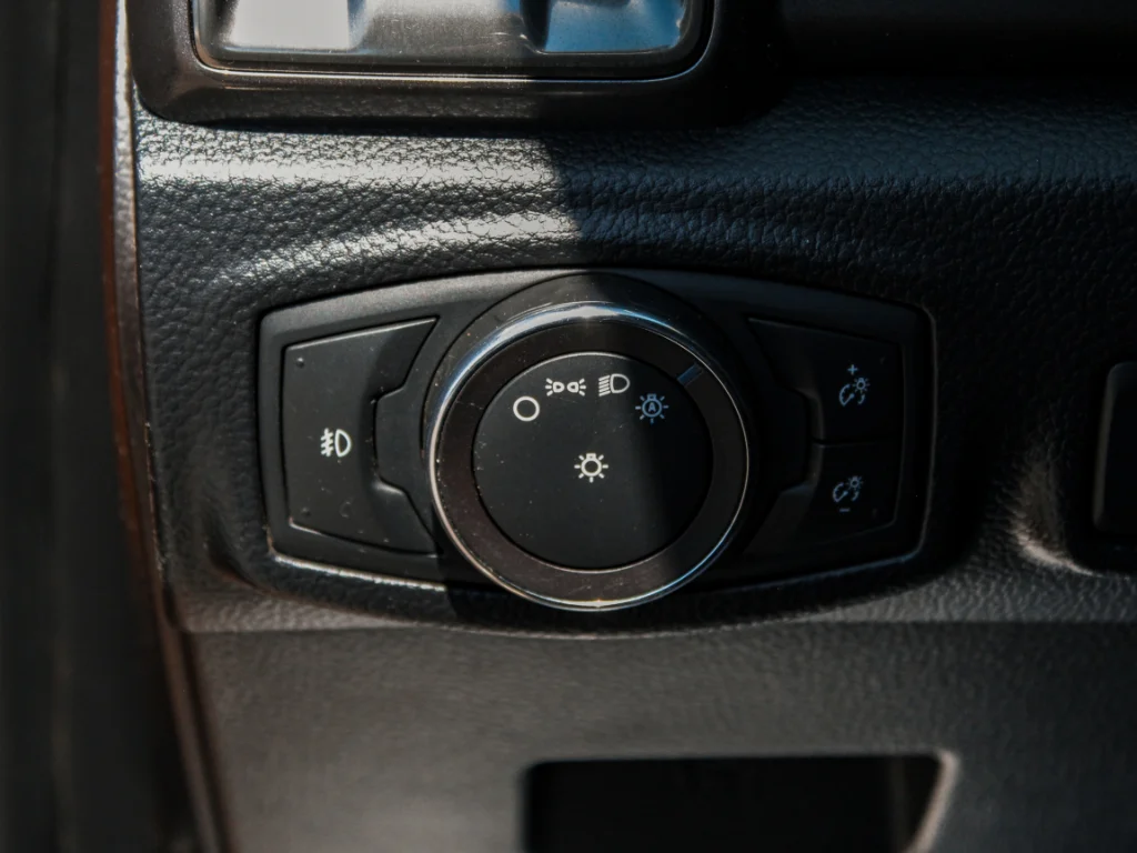 Used 2019 Orange Ford LARIAT image 12