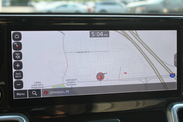 Used 2023 White Kia SX Prestige image 6