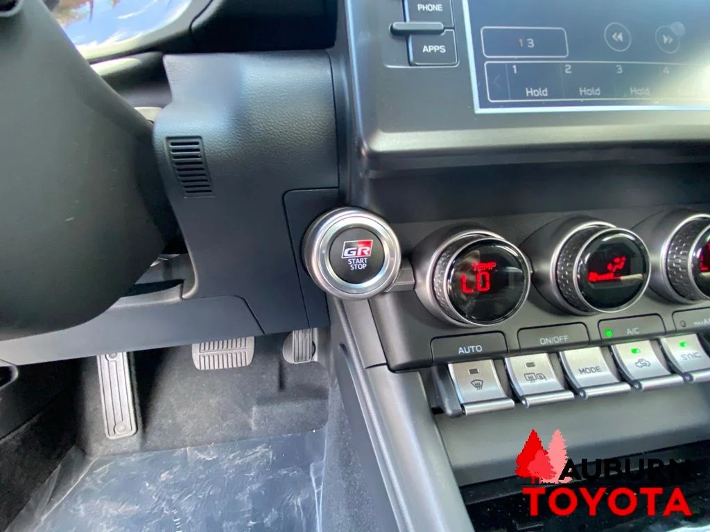 New 2026 Pavement Toyota  AT image 25