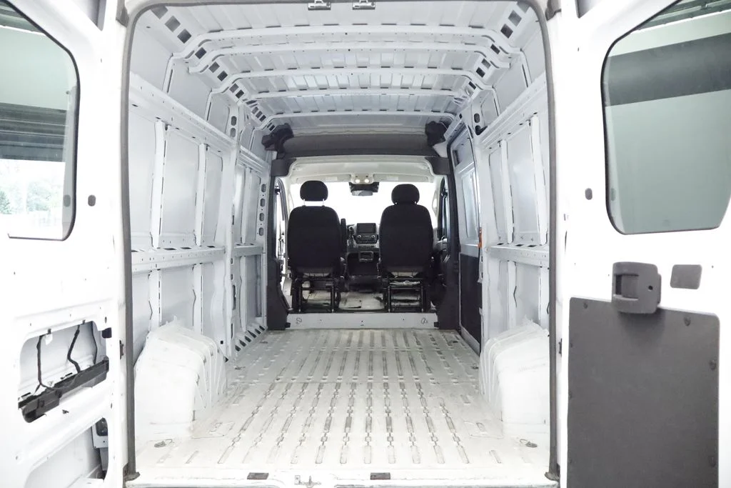 Used 2023 White Ram High Roof image 17