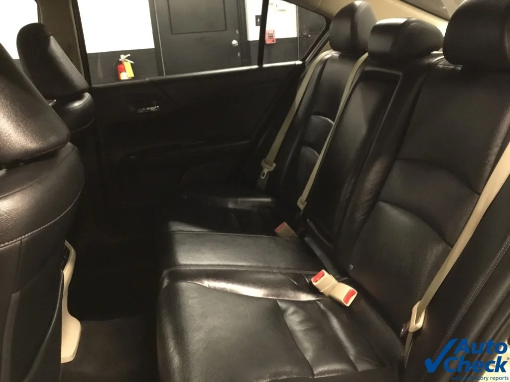 Used 2017 Beige Honda EX-L image 29