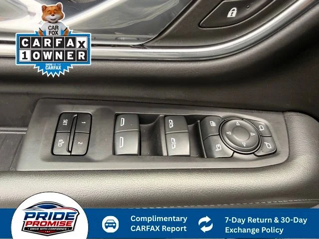 Used 2023 Black Chevrolet Z71 image 26