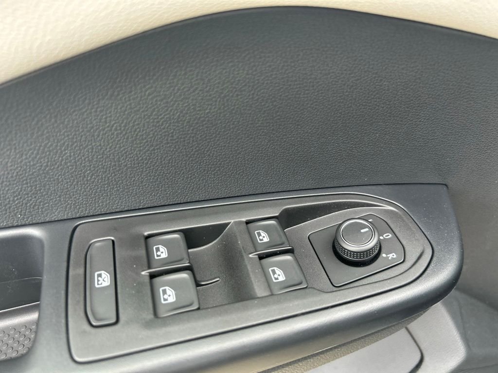 New 2026 Gray Volkswagen 1.5T S image 43