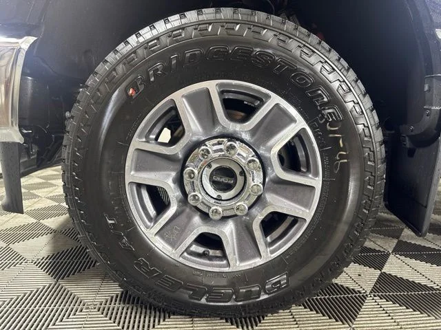 New 2026 Agate Black Metallic Ford Lariat image 10