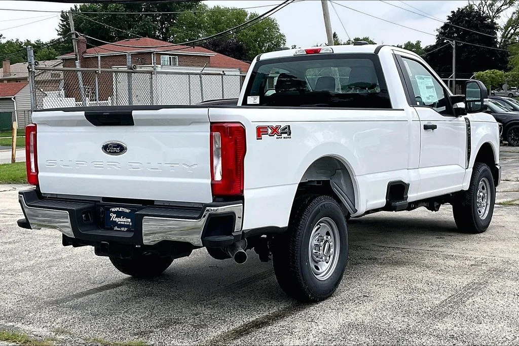 New 2026 Oxford White Ford F-250® XL image 12