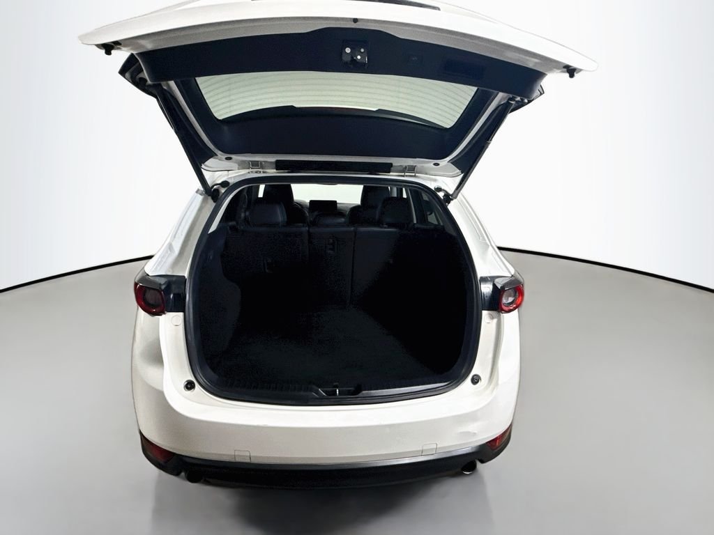 Used 2021 Snowflake White Pearl Mica Mazda Touring image 25