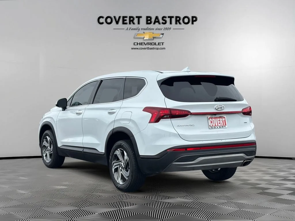 Used 2022 Gray Hyundai SE image 5