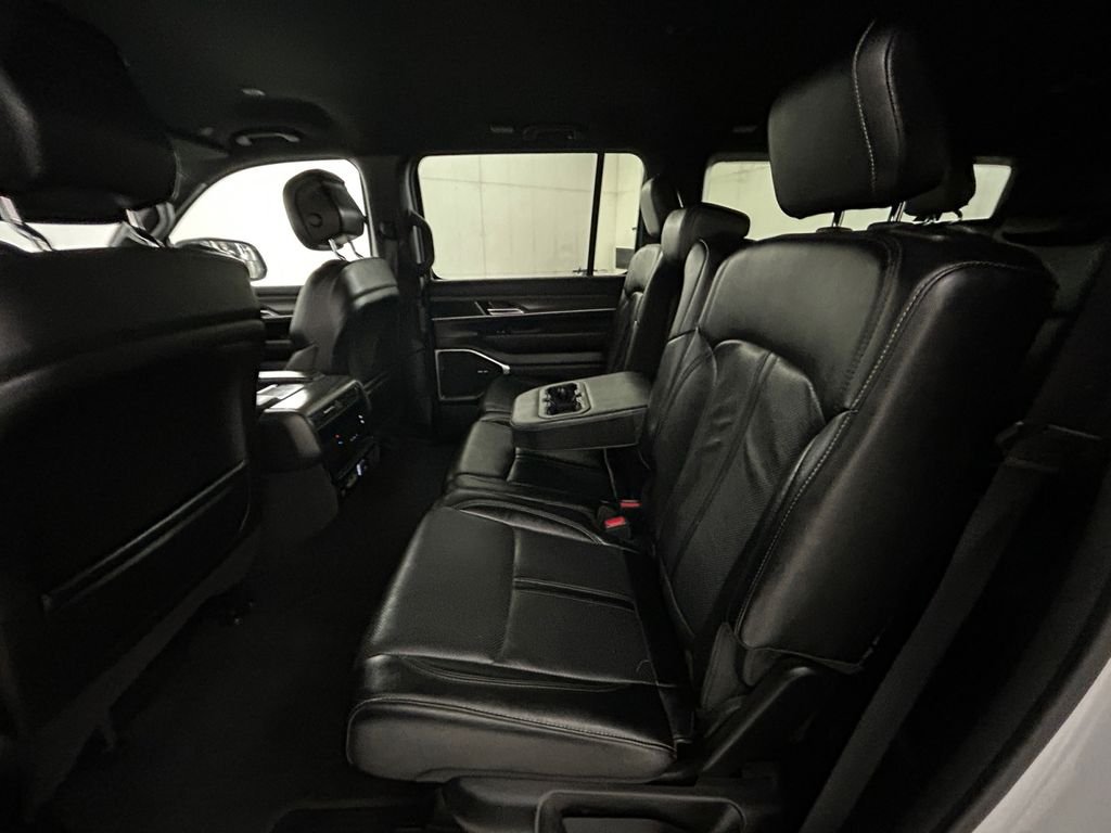 Used 2024 White Jeep Series II image 19