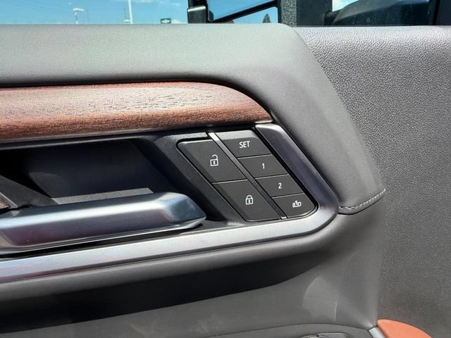 2026 GMC Sierra 2500HD Denali Ultimate - Photo 19