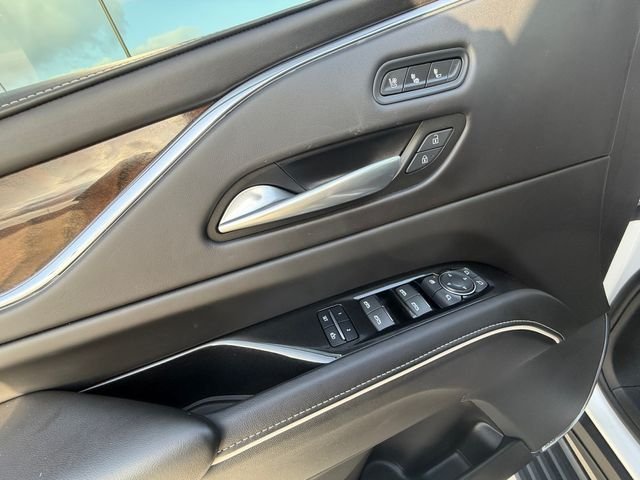Used 2024 White Cadillac Sport Platinum image 11