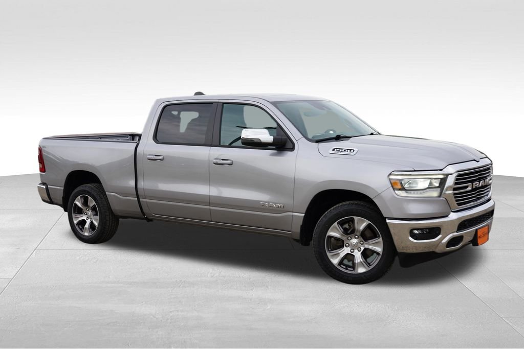 Used 2023 Silver Ram Laramie image 2