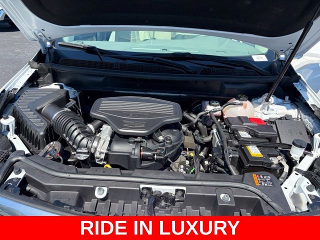 Used 2024 White Cadillac Premium Luxury image 11
