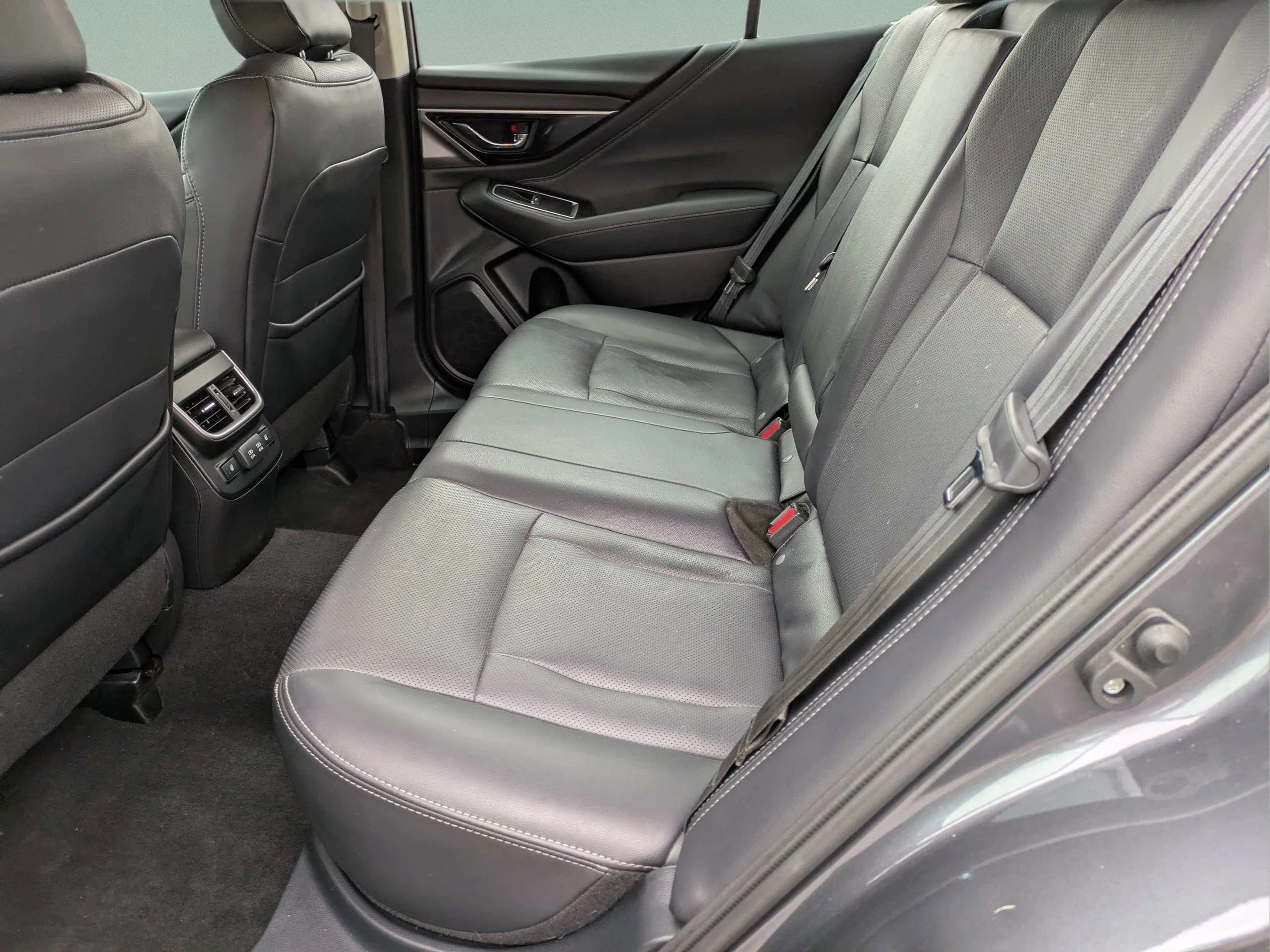 2022 Subaru Legacy Limited - Photo 9