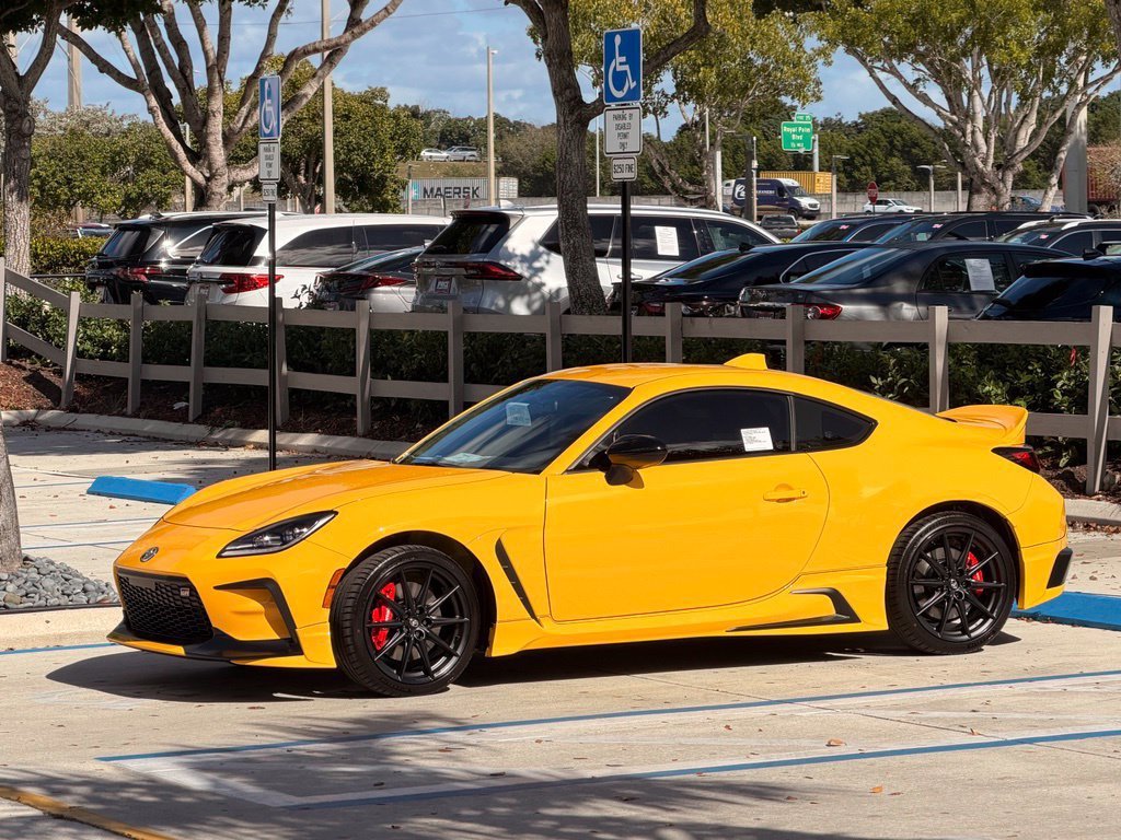 Used 2026 Yuzu Toyota Yuzu Edition image 1