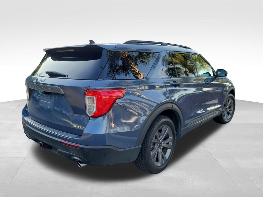 Used 2021 Blue Metallic Ford XLT image 13