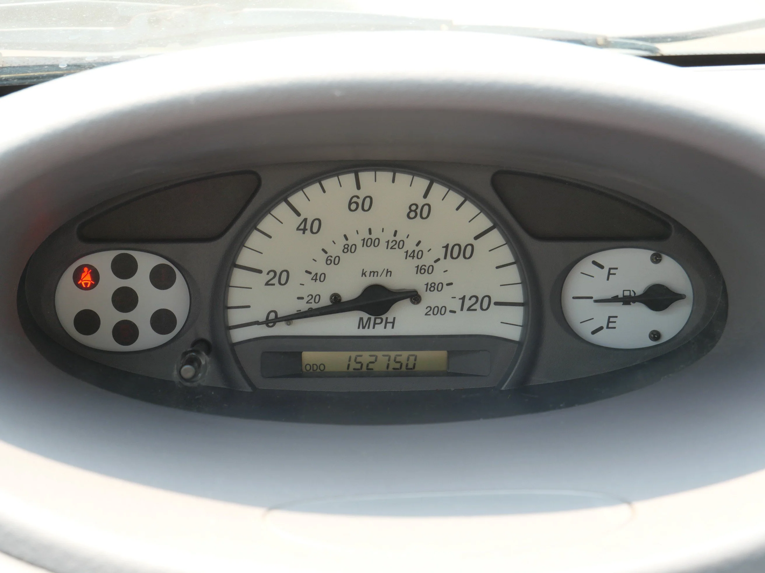 Used 2002 Polar White Toyota  image 21