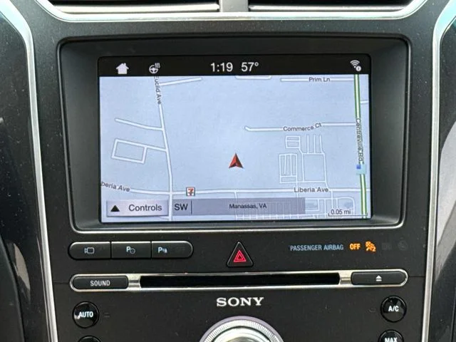 Used 2017 Black Ford Platinum image 19