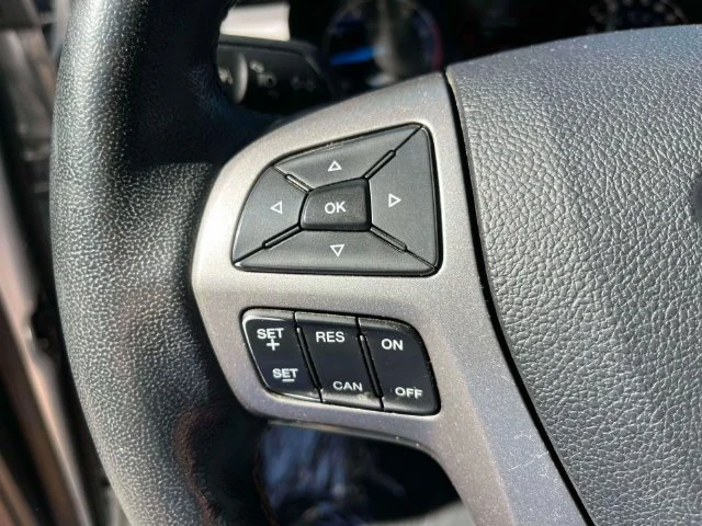 Used 2019 Silver Ford XLT image 31