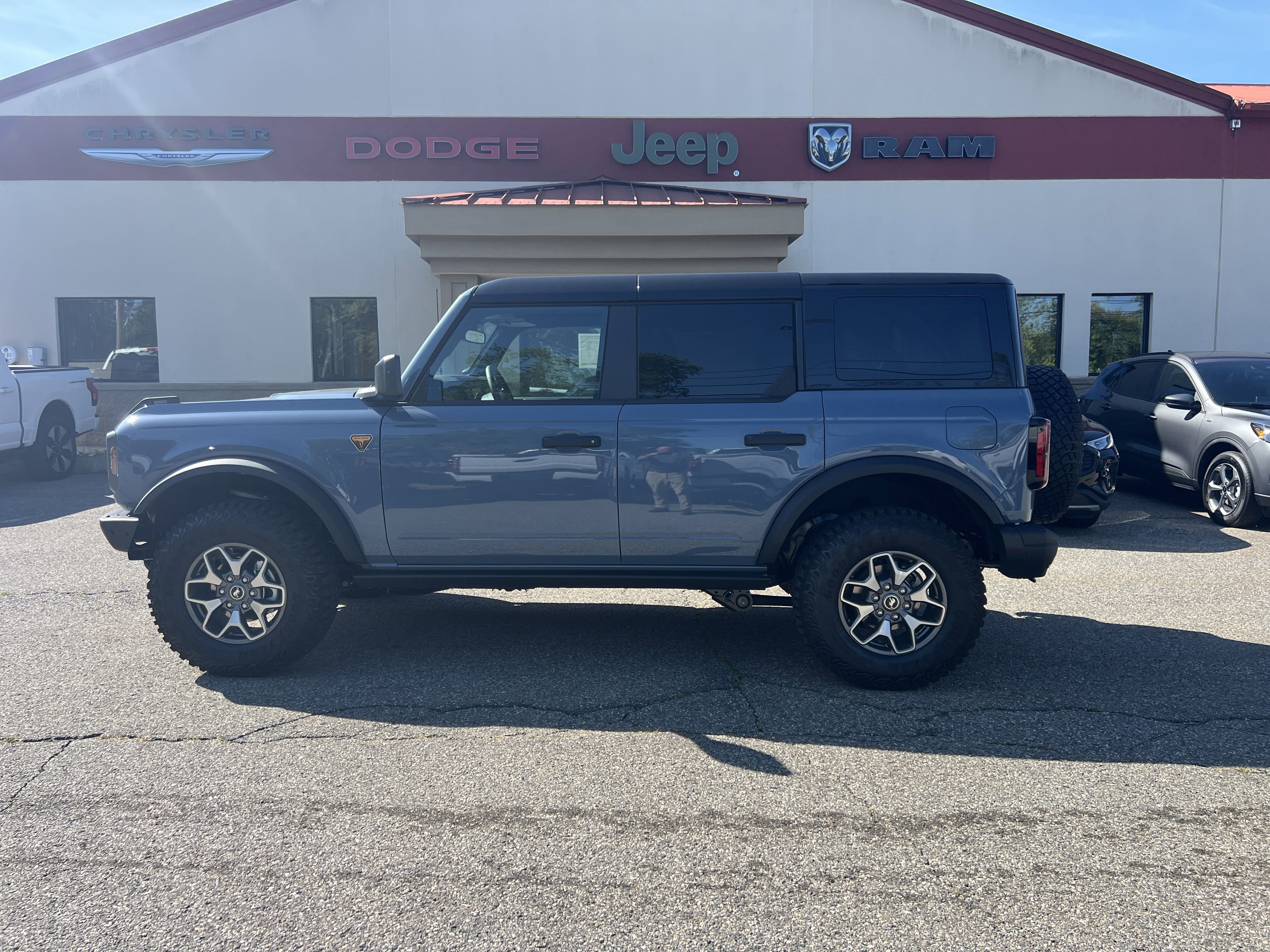 2025 Ford Bronco 4-Door Badlands - Photo 8