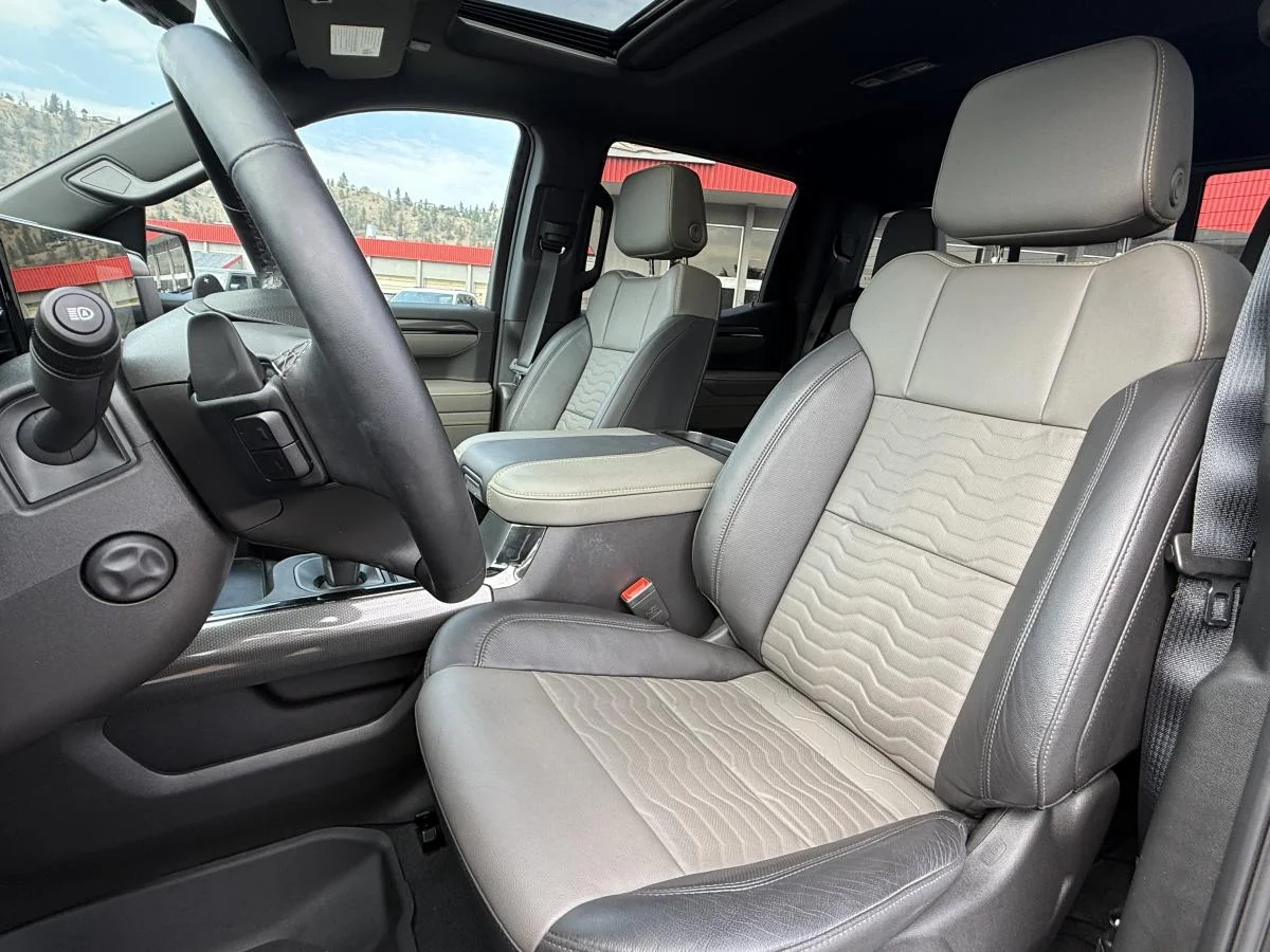 Used 2025 Black Chevrolet ZR2 image 16