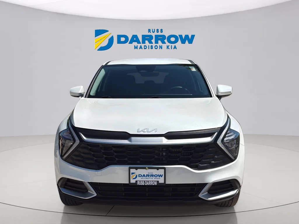 Used 2023 Snow White Pearl Kia LX image 8