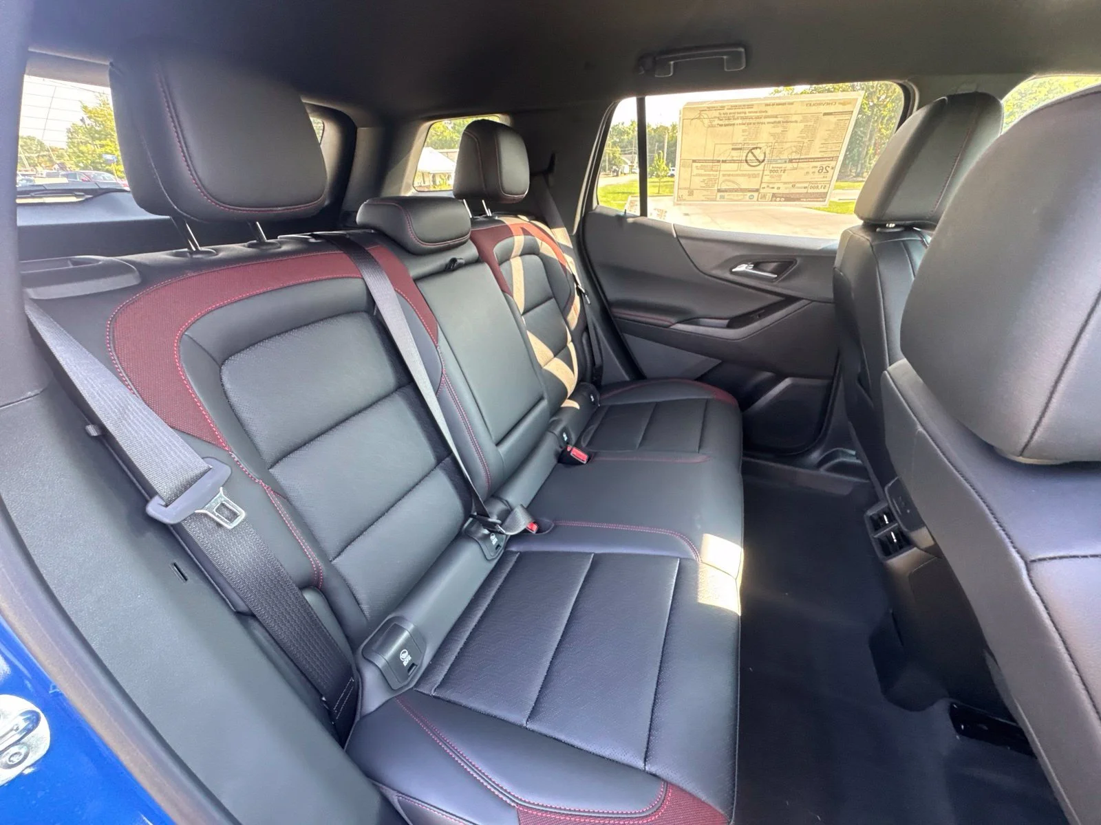 2027 Chevrolet Equinox RS - Photo 28