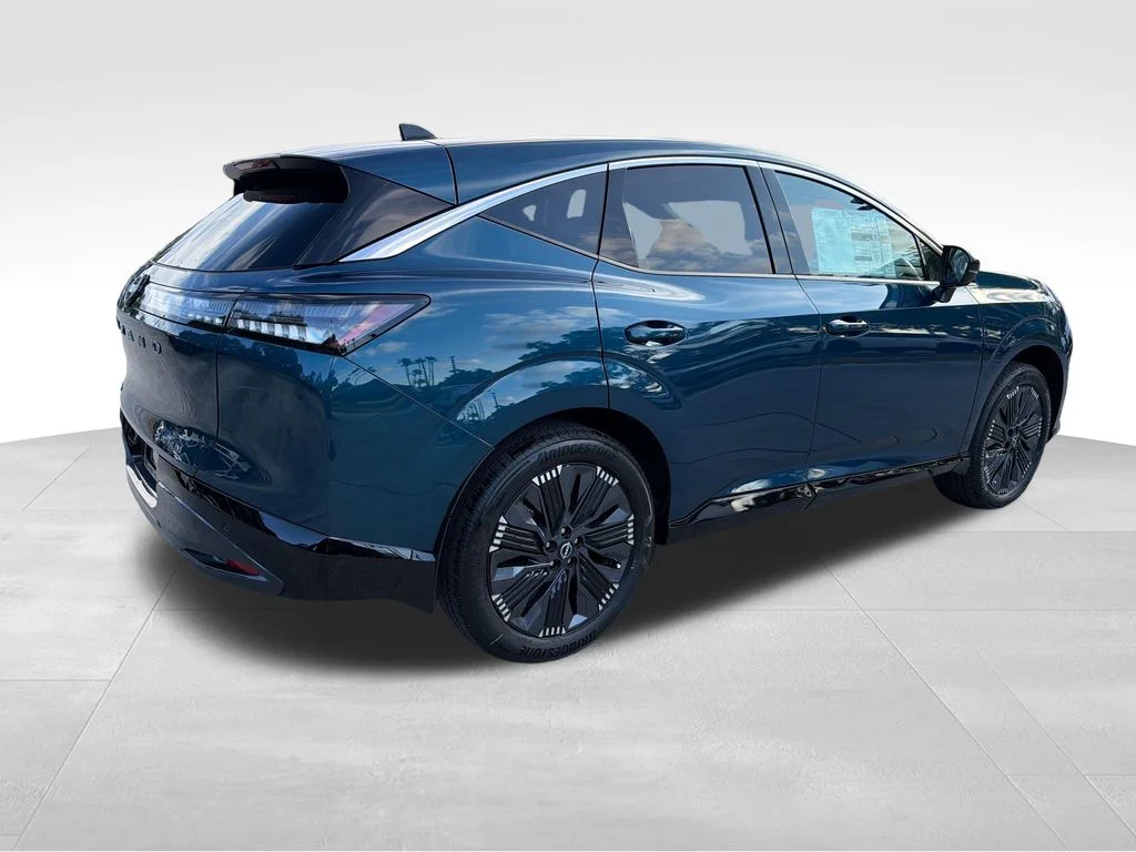 New 2026 Aurora Blue Pearl Metallic Nissan Platinum image 8