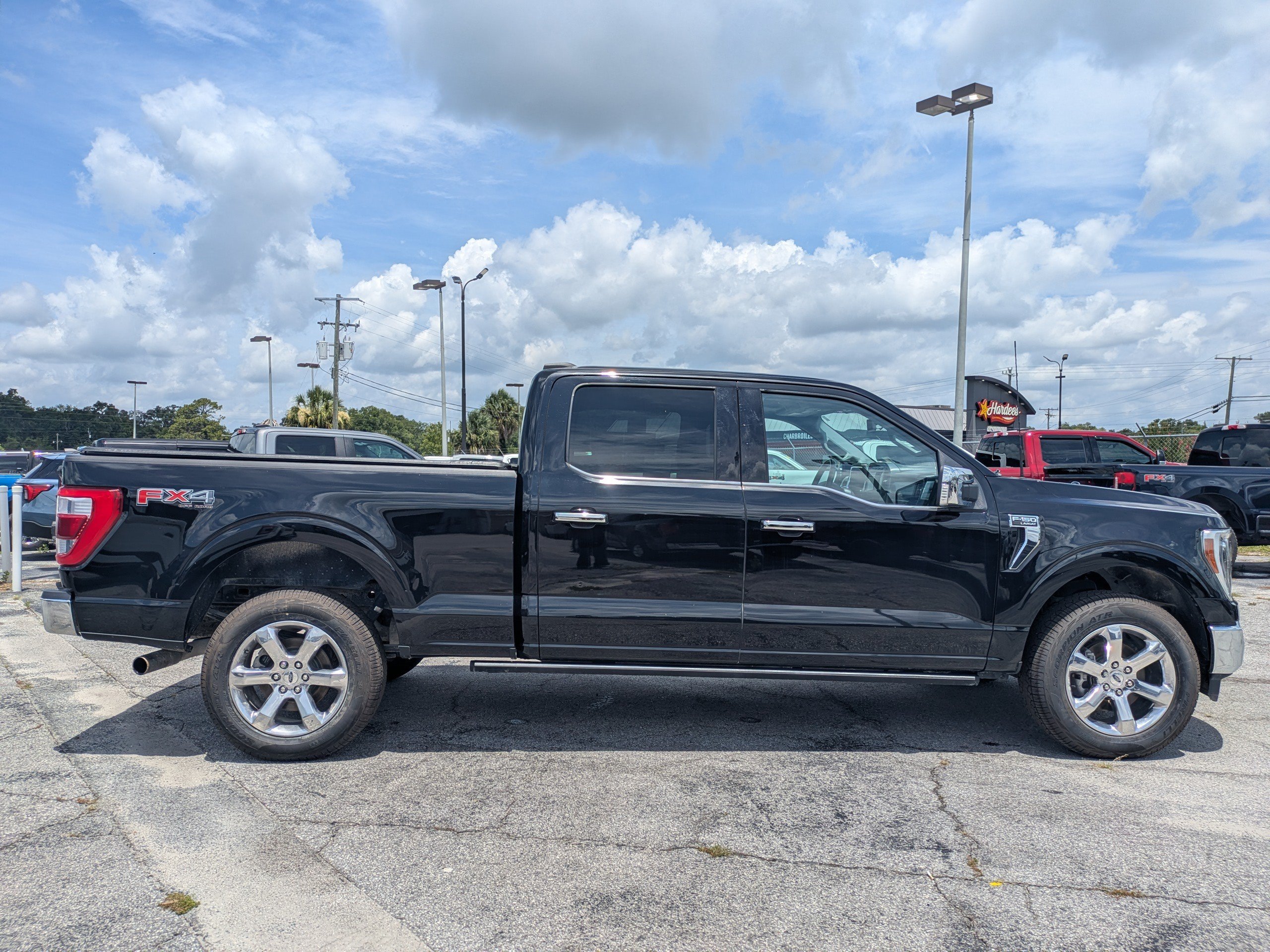 Used 2023 Agate Black Metallic Ford XL image 3