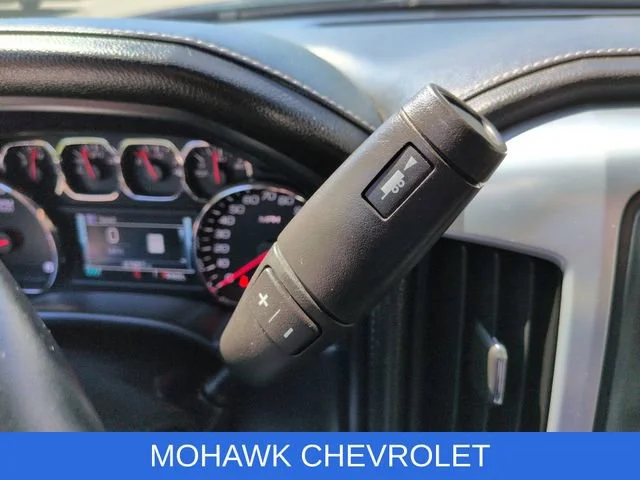 Used 2017 Blue GMC SLE image 16