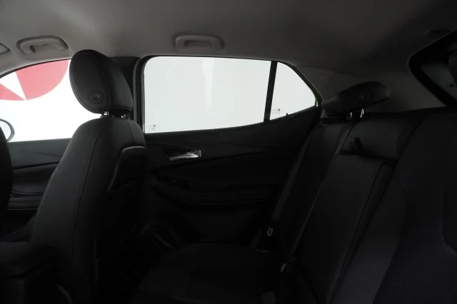 New 2026 Summit White Buick Preferred image 18
