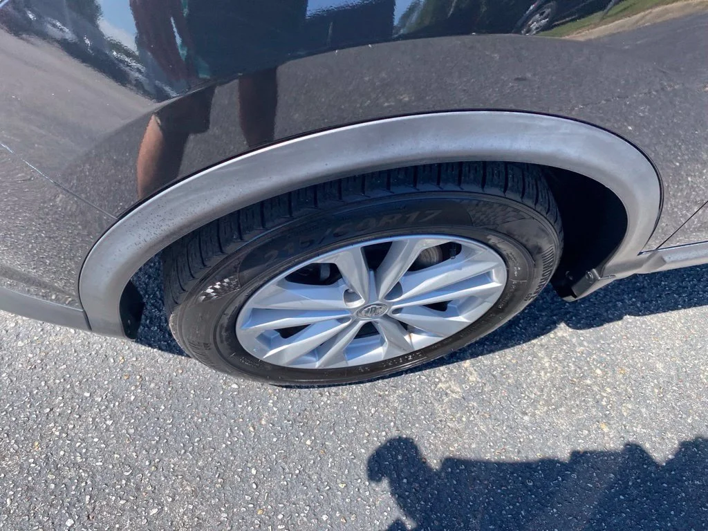 Used 2017 Black Nissan S image 18