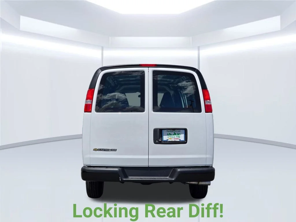 New 2026 White Chevrolet Work Van image 19