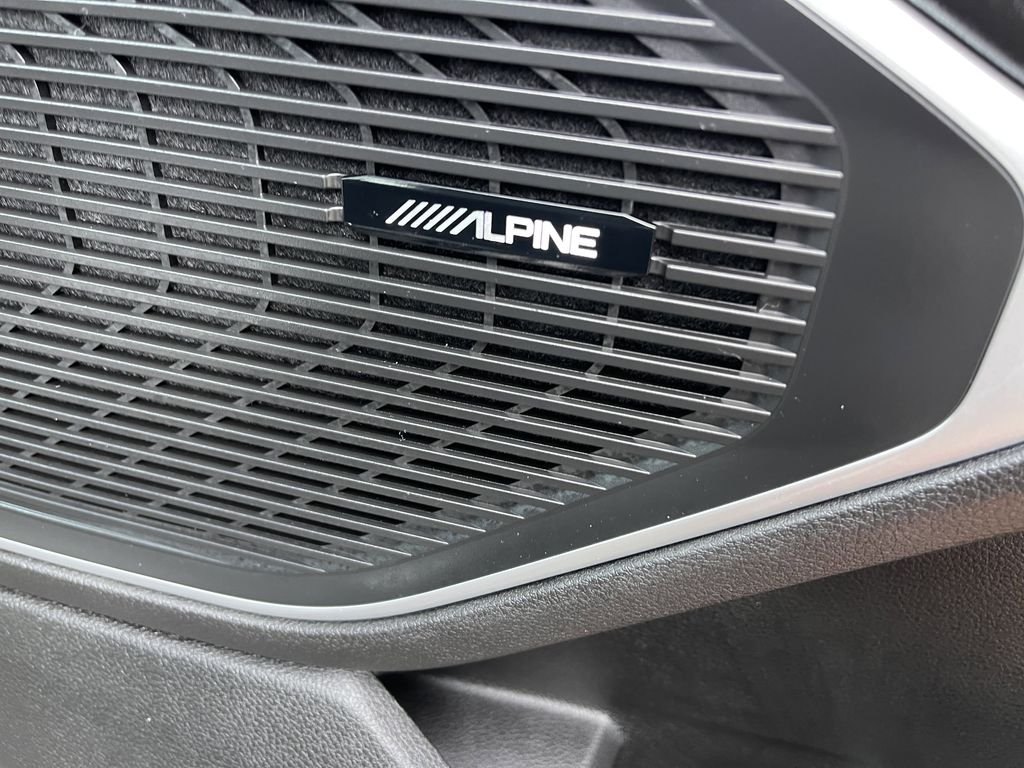 New 2026 High Gloss Black Exterior Paint Jeep Limited Altitude image 29