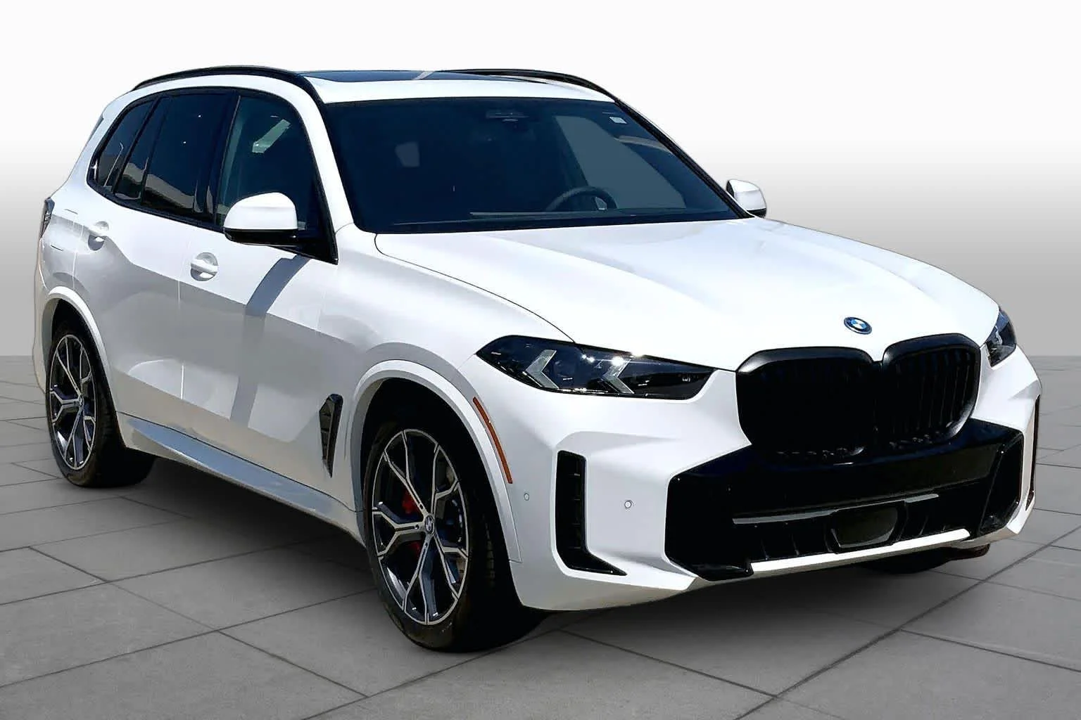 New 2026 Alpine White BMW xDrive50e image 2