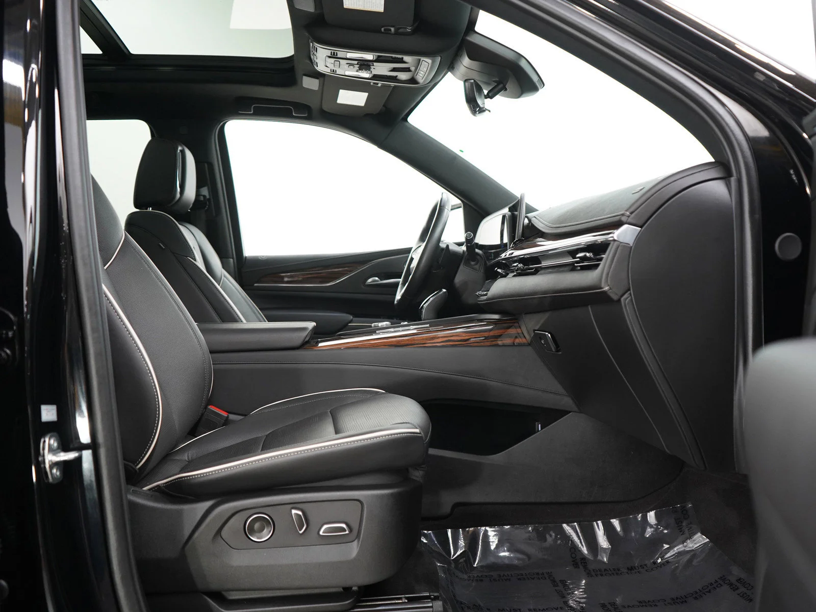 Used 2024 Black Raven Cadillac Premium Luxury image 11