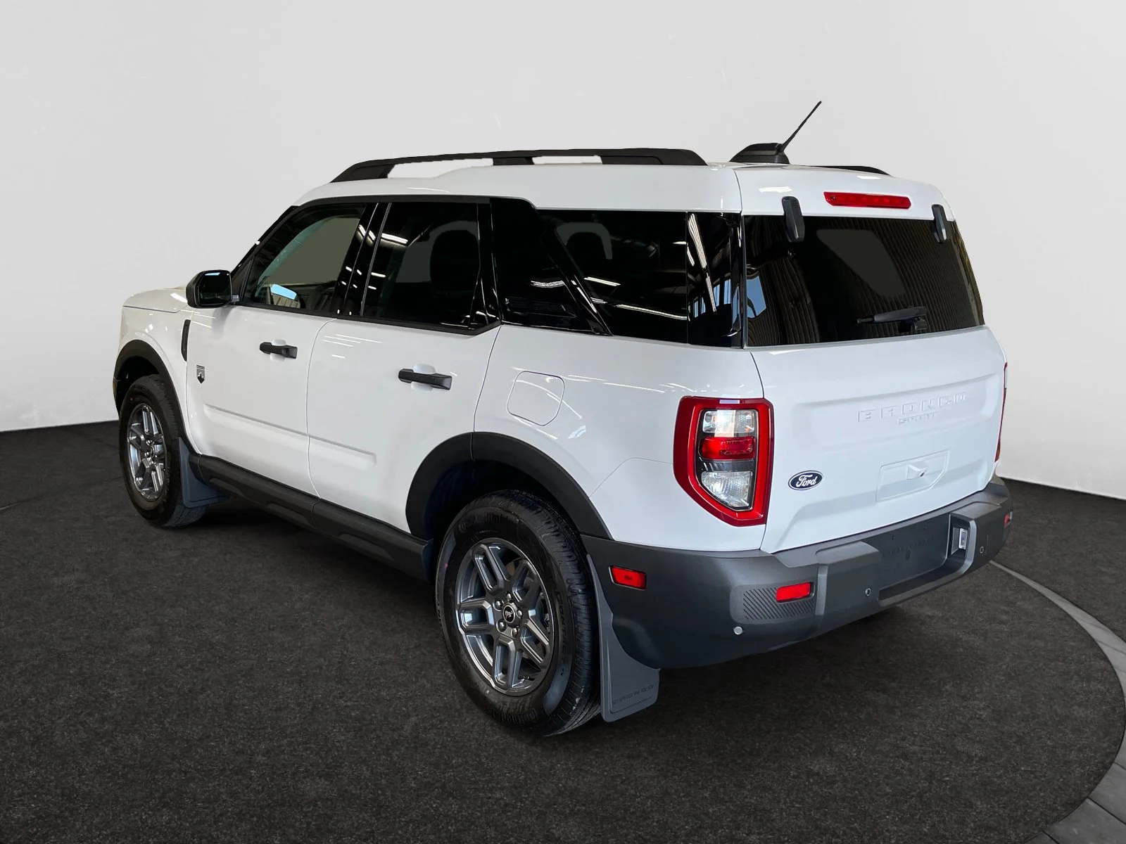 New 2026 Oxford White Ford Big Bend image 3