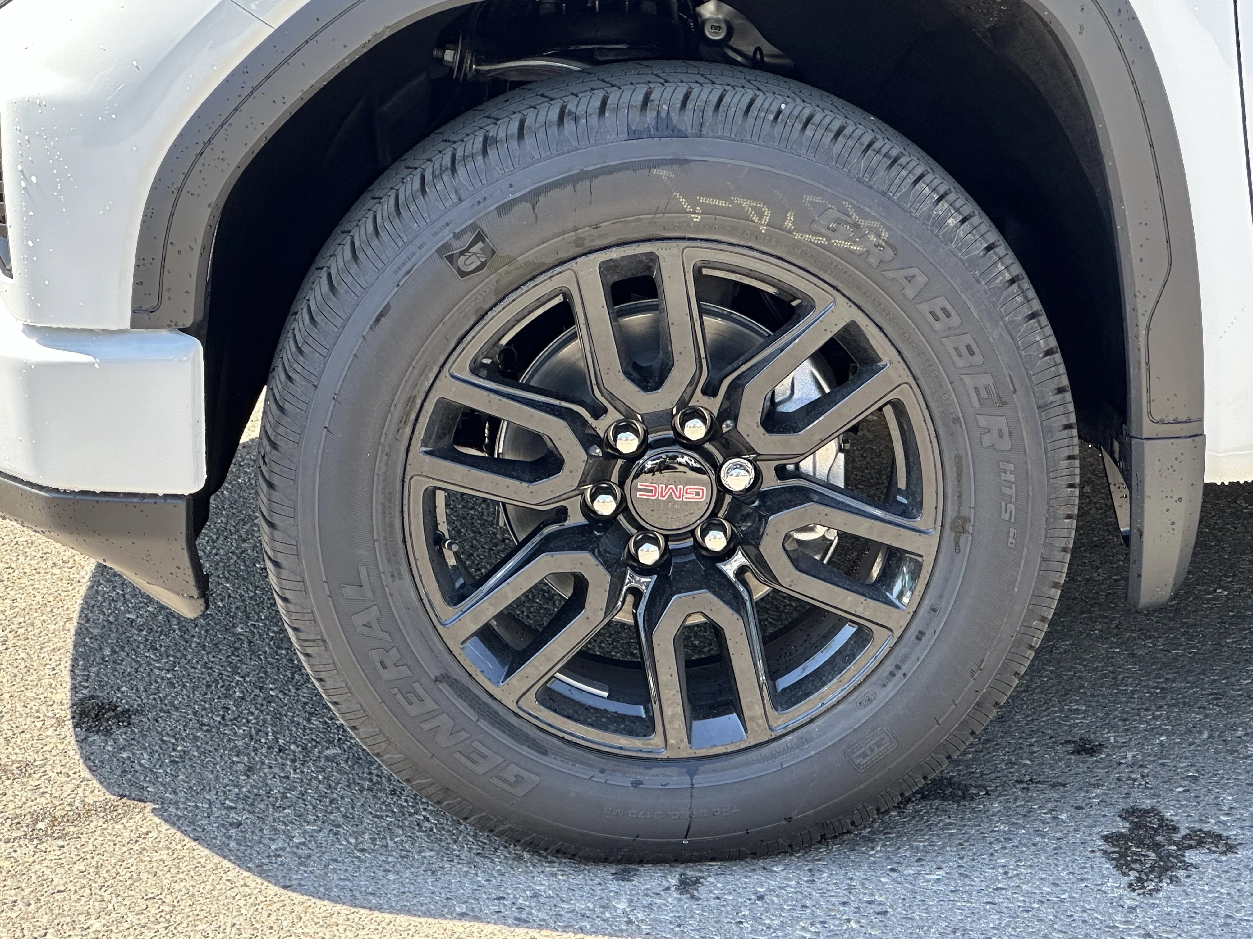 New 2026 Summit White GMC Elevation image 6