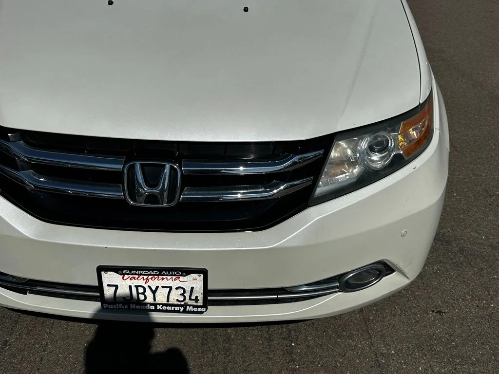 Used 2015 White Honda Touring image 6